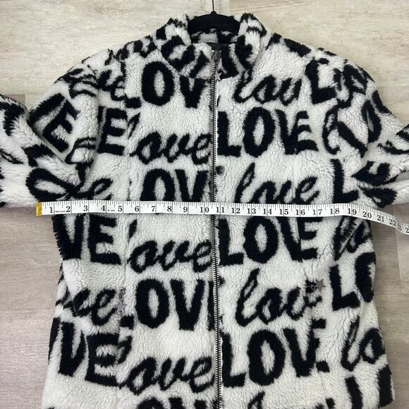 Chaser Love Faux Fur Teddy Jacket Black & White Size Large - Picture 8 of 9